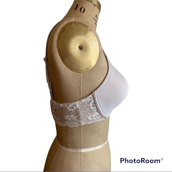 Wacoal Underwired Bra 85340 - Picture 2 of 5